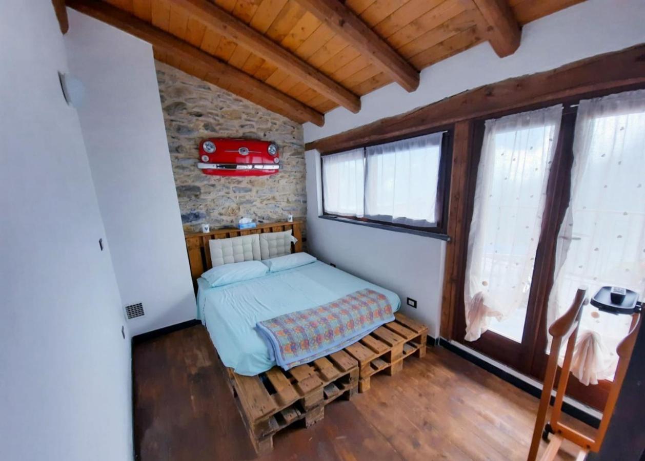Il Santo Graal Villa Triora Eksteriør billede
